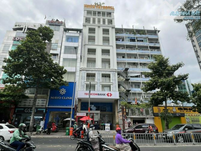 Bán tòa nhà Building MT góc Đồng Khởi, Mạc Thị Bưởi, Bến Nghé, Q1 (8x20m) hầm + 11 lầu.