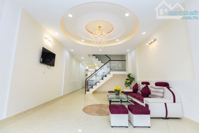 ✨🏡 Bán nhà mới khu Villa Nghỉ Dưỡng đường Nguyễn Trung Trực Đà Lạt 5.2 x 16m, 72.5 m2