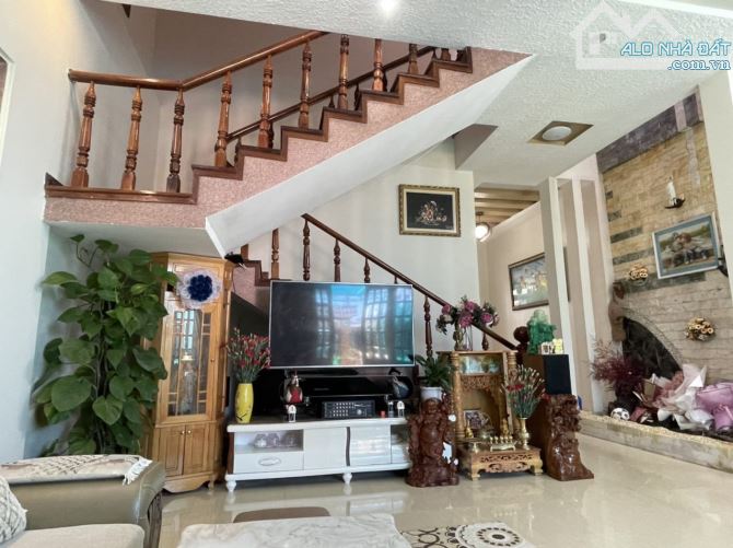 VILLA  HOÀN CÔNG HẺM Ô TÔ LỚN NGUYỄN HỮU CẢNH 183M2 NGANG 6M GIÁ 8.9 TỶ - 1