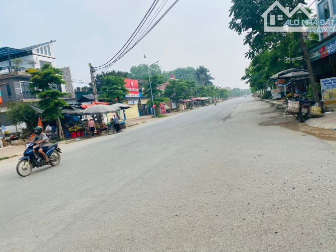 lô góc 100m2 full thổ cư cách trục chính đồng trạng 50m. 300m ra tới ql 21 giá nhỉnh 2ty - 2