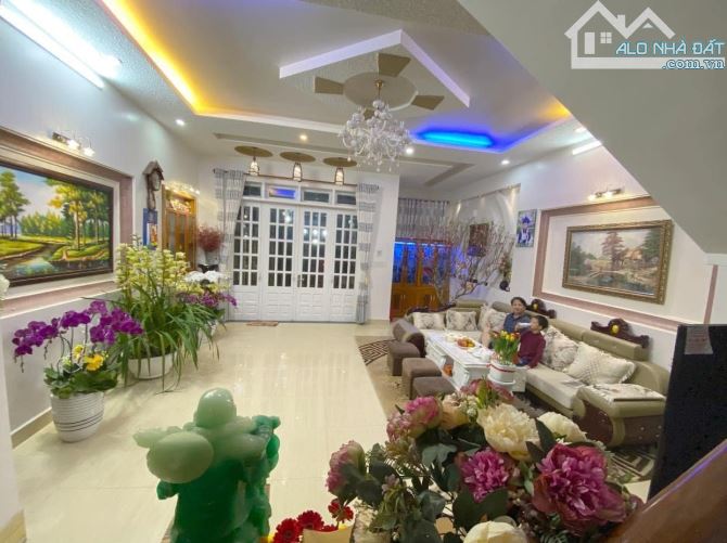 VILLA  HOÀN CÔNG HẺM Ô TÔ LỚN NGUYỄN HỮU CẢNH 183M2 NGANG 6M GIÁ 8.9 TỶ - 2