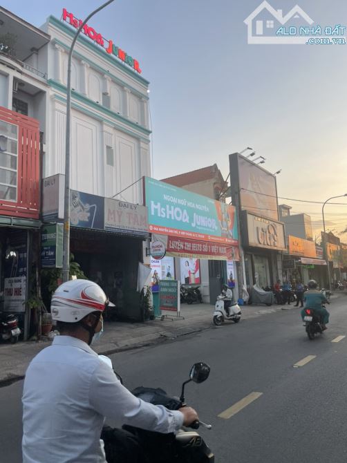 🏡 BÁN NHÀ (10X33M) MẶT TIỀN TRỊNH THỊ MIẾNG, THỚI TAM THÔN, HÓC MÔN. SHR - 2