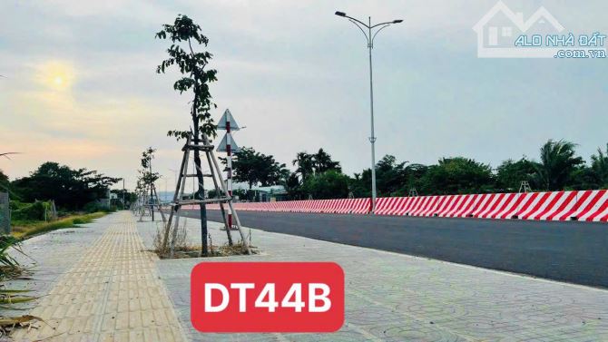 2TỶ100 CHỐT ĐẤT 2 MẶT TIỀN TRƯỚC SAU - MẶT TIỀN DT44B VÀ ĐƯỜNG SỐ 16 THUỘC XÃ TAM PHƯỚC - 2