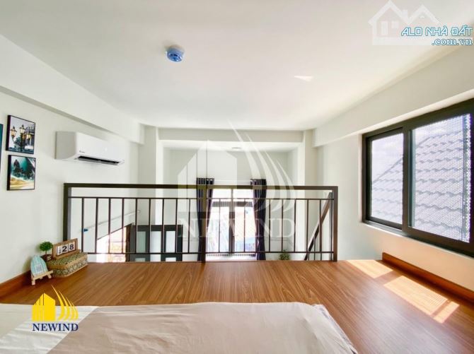 Cho thuê căn duplex 35m2 gác cao, cửa sổ lớn hướng ra mặt tiền. Gần cầu Tân thuận, cầu phú - 8