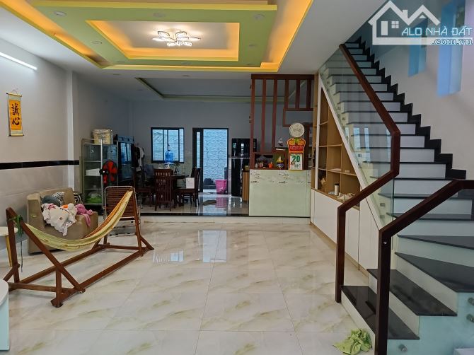 Bán Nhà Gò Xoài – 107m², Ngang 6.3m, Hẻm 1 Xẹt 8m – Gần Chợ