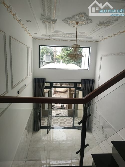 HƯƠNG LỘ 2 ,BÌNH TÂN , GIẢM THÊM 300TR.GIÁ CHỈ CÒN 4.9 TỶ .HẺM Ô TÔ. DT 72M2. - 1