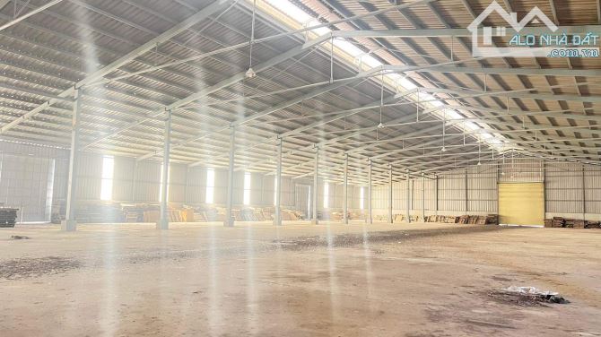 cho thuê kho xưởng 7000m2 kcn phú an thạnh .huyên bên lức     giá : 60 ngàn/m2 - 1