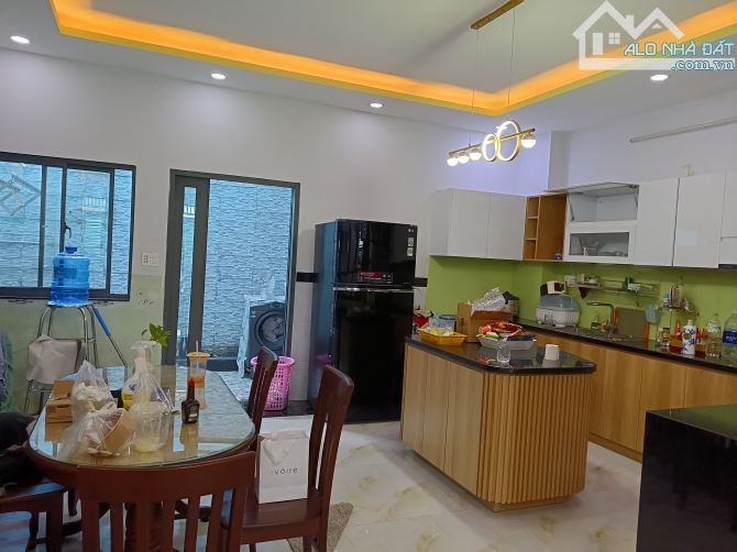 Bán Nhà Gò Xoài – 107m², Ngang 6.3m, Hẻm 1 Xẹt 8m – Gần Chợ - 2