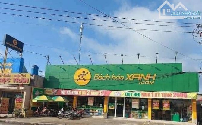 Mặt bằng kinh doanh đường Nguyễn Thị Nê, Phú Hòa Đông, Dt 206m2 ( 8x25.75)m Giá 1 tỷ 070 - 3
