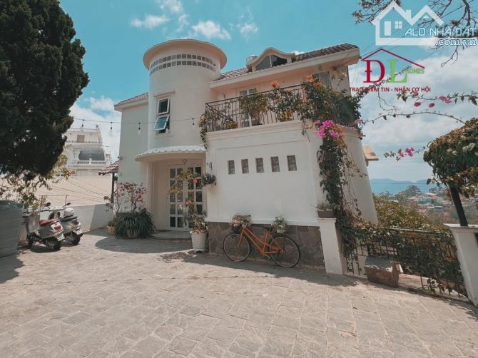 Bán biệt thự mặt tiền đường Yên Thế P10 Đà Lạt , khu biệt thự sang trọng view thông xanh . - 4