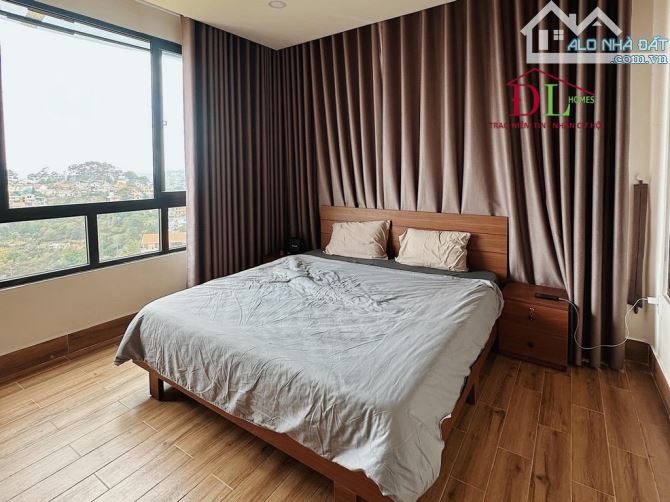 Bán biệt thự mặt tiền đường Yên Thế P10 Đà Lạt , khu biệt thự sang trọng view thông xanh . - 5
