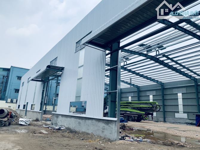 Cho thuê 2250m2 nhà xưởng xây mới có PCCC tự động tiêu chuẩn hạng C trong Khu Công Nghiệp