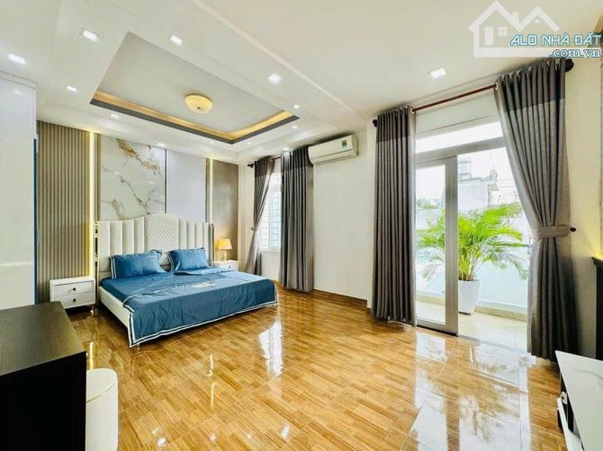 BÁN NHÀ SƯ VẠN HẠNH P12 Q10. DT: 50,2M2, GIÁ: 3TỶ740 - 10