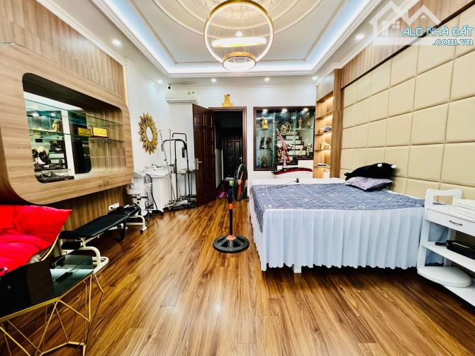 Phân lô vỉa hè xe tải tránh nhau Cầu Giấy 50m2 giá nhỉnh 16tỷ - 1