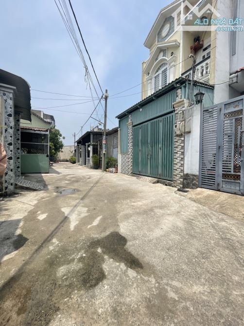 154M² NHÀ NGAY CHỢ- GẦN NGÃ TƯ HÓC MÔN -VÀI  BƯỚC RA NGUYỄN VĂN BỨA - 2