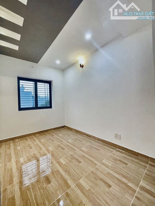 Nhà Bán Gấp Q12 Sát Gò Vấp- 65M2 ( 5 x 13) - 3 Tầng - Hẻm Xe Tải Thông Chỉ Hơn 4tỷ. - 8