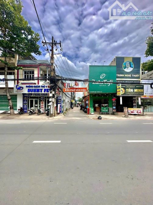 Np288 BÁN NHÀ MẶT TIỀN KINH DOANH CHỢ  📌Vị trí: Nguyễn Ái Quốc 1 nhịp 30m, mặt tiền chợ T
