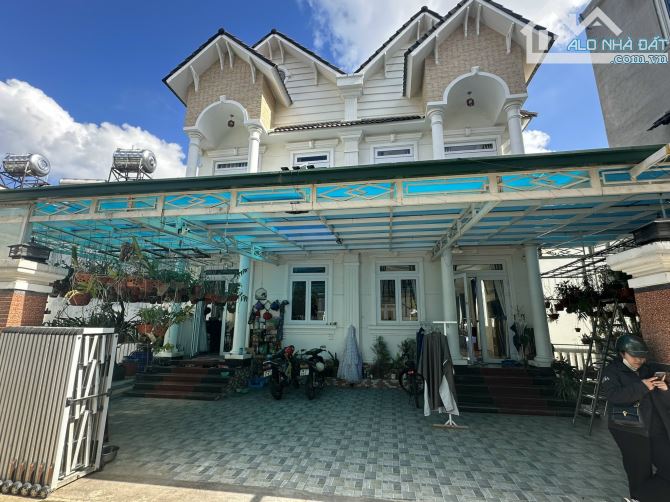 VILLA KINH DOANH 17 PHÒNG 20 CHỈ 12,2 TỶ HÙNG VƯƠNG P9