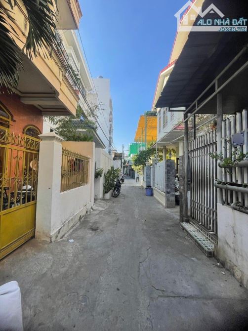 CẦN BÁN LÔ ĐẤT HẺM ĐƯỜNG ĐẶNG TẤT, TP NHA TRANG GIÁ 3,712 TỶ