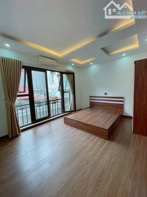 Bán nhà 5 tầng phố Ô Cách, ngõ nông- 2 mặt thoáng sáng; 45m², 4.5 tỷ - 2