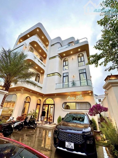 Villa Nguồn Thu Cực Tốt Thiết Kế Hiện Đại Theo Phong Cách Châu Âu - Bao Hoàn Công - 2