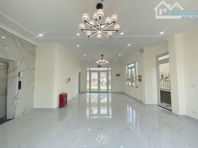 BÁN VILLA MỚI TINH VIEW ĐẸP, TRỊNH HOÀI ĐỨC, P11, ĐÀ LẠT 200m2 - 2