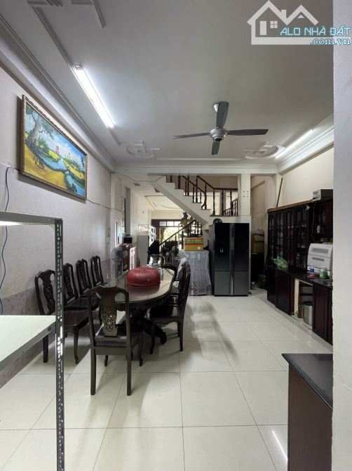 Bán nhà mặt đường 297 Quận 9 gần chợ Phước Long B TP Thủ Đức (100m2) 13 tỷ - 3