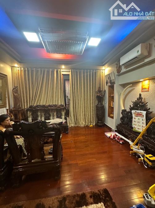 PHỐ MỄ TRÌ  90 M2 MT5 GIÁ 23 TỶ,  VỈA HÈ, KINH DOANH - 4