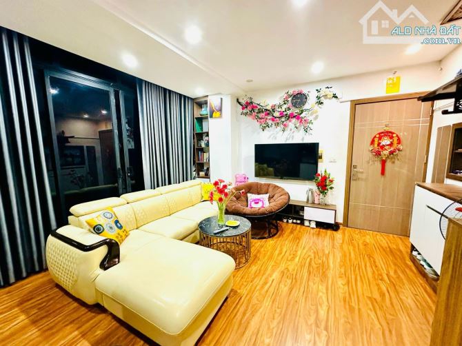 BÁN CĂN HỘ CHUNG CƯ HH LINH ĐÀM HOÀNG MAI - 60M 2PN - HƠN 1 TỶ PENTHOUSE BAN CÔNG RỘNG - 4