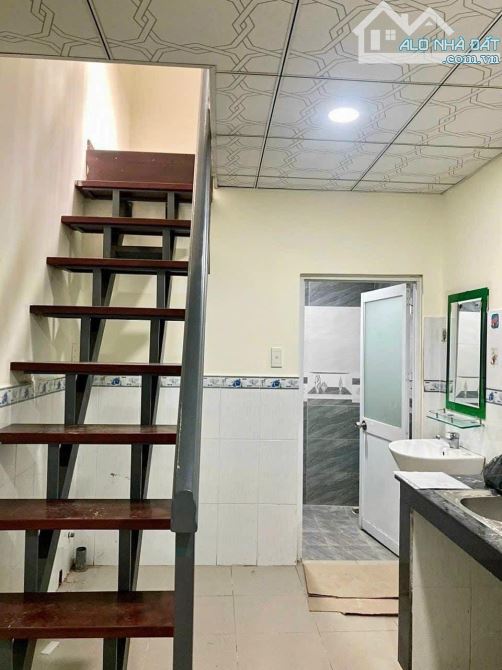 Np288 BÁN NHÀ MẶT TIỀN KINH DOANH CHỢ  📌Vị trí: Nguyễn Ái Quốc 1 nhịp 30m, mặt tiền chợ T - 5