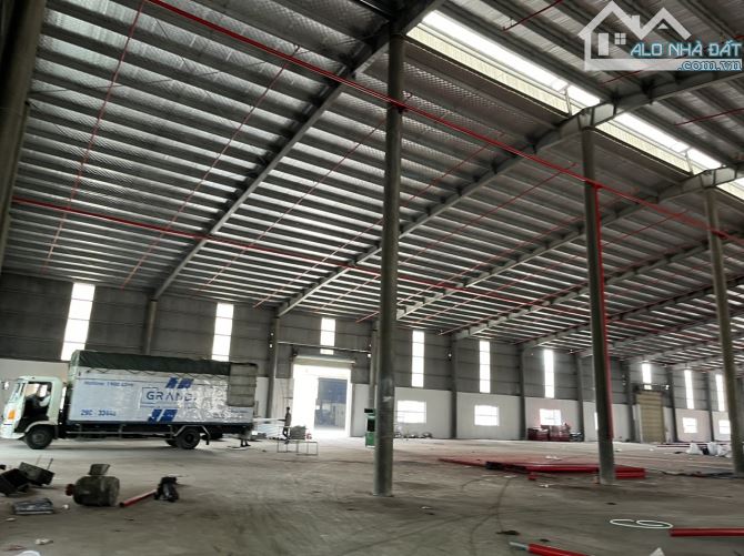 Cho thuê 3.800m2 kho xưởng  Huyện Yên Mỹ, Hưng Yên.