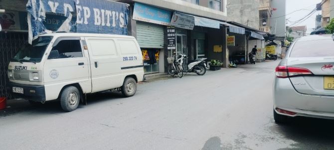 NHÀ Văn Minh 5 Tầng Mới Cứng-Ô TÔ đỗ cổng ngõ thông chỉ hơn 5 Tỷ