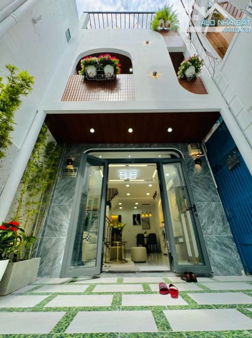 NHÀ MỚI XÂY 3 TẦNG – NỞ HẬU - TẶNG NỘI THẤT - NHỈNH 5 TỶ