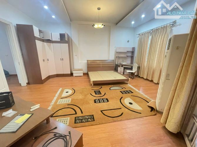 Bán nhà phân lô 376 đường Bưởi, BA ĐÌNH. Dt 70m*5t, Mt 7m, 25.8Tỷ. Ở sướng, làm Vp cty đẹp - 10
