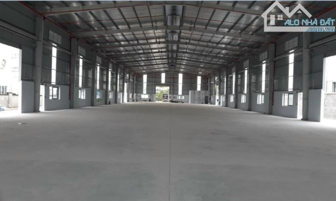 Bán kho xưởng mới dt: 4.000m2, giá bán: 9tr/m2, KCN Đức Hòa 3, Long An - 1