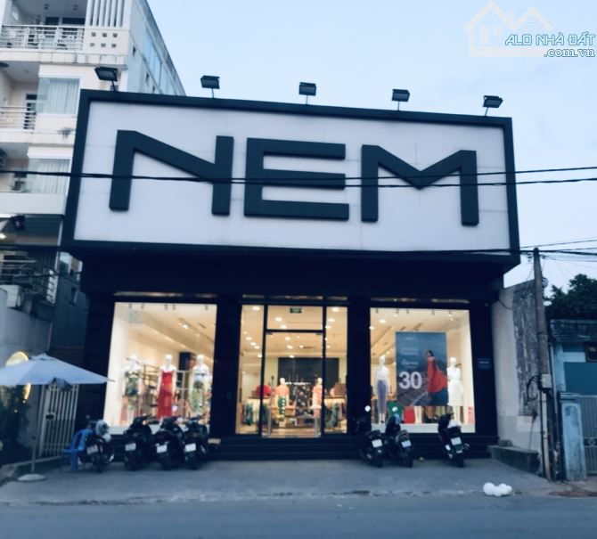 BÁN 426M2 MẶT TIỀN KINH DOANH BÀ TRIỆU, HUẾ - VỊ TRÍ KIM CƯƠNG .. CHO THUÊ THÁNG 150TR ❌ - 2