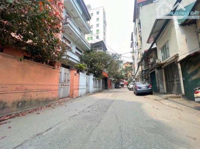 (VIP) BÁN NHÀ PHÂN LÔ HOÀNG VĂN THÁI- THANH XUÂN, DT 95.3m2, 5 TẦNG, GIÁ 22.5 TỶ, NGÕ 6M Ô - 2