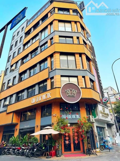 Cho thuê tòa nhà 2 mặt tiền 794 đường Sư Vạn Hạnh , Phường 12, Quận 10 - 2