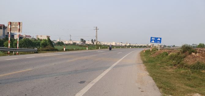 Cty cần bán 5,5 ha đất sxkd mặt đường 38 mới, giá chỉ 2 tr/m2 - 2