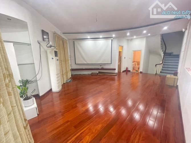 Bán nhà phân lô 376 đường Bưởi, BA ĐÌNH. Dt 70m*5t, Mt 7m, 25.8Tỷ. Ở sướng, làm Vp cty đẹp - 3