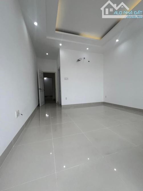 Bán nhà hẻm Nơ Trang Long, 44m2 5 tầng BTCT chỉ 7,9tỷ - 4