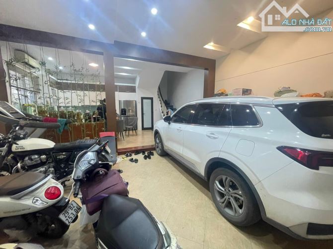 Bán nhà phân lô 376 đường Bưởi, BA ĐÌNH. Dt 70m*5t, Mt 7m, 25.8Tỷ. Ở sướng, làm Vp cty đẹp - 5