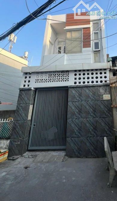 BÁN NHÀ TÂN THỚI HIỆP -DT KHỦNG- 4*33- 2 LẦU GIÁP GÒ VẤP GIÁ 4TY850