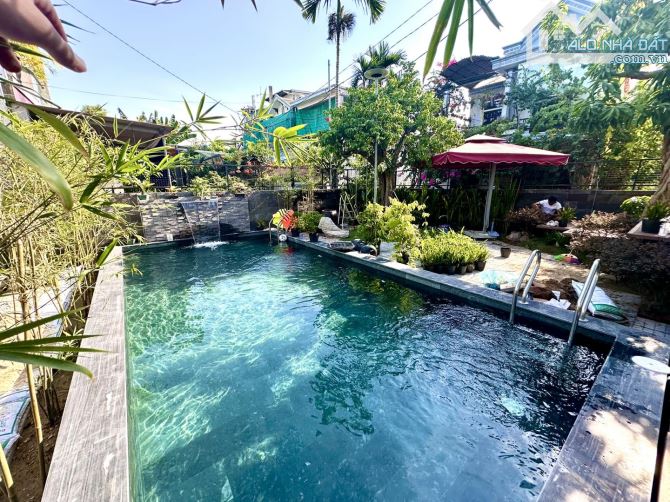 SIÊU PHẨM: Căn nhà ngày cầu Vỹ Dạ, 333m2 nhà 4 tầng, 4 ngủ, lô góc 4 thoáng, ô tô tránh KD