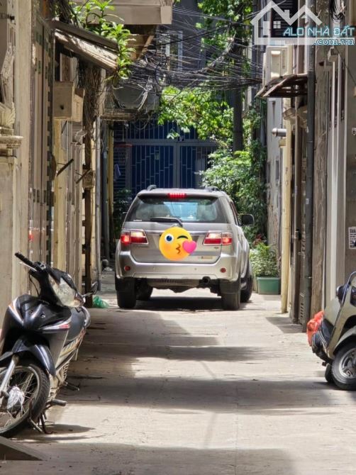 NHÀ ĐẸP BÙI XƯƠNG TRẠCH  - THANH XUÂN - GARA Ô TÔ - LÔ GÓC - NỘI THẤT NHẬP KHẨU 8.4 TỶ