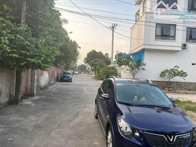 Bán đất đấu giá X7 Tiên Hùng Nguyên Khê Đông Anh đường ô tô tránh - 1
