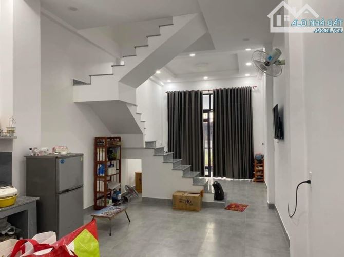 Nhà chủ gửi bán ĐÔNG HƯNG THUẬN Q.12, 56M2 - 3Tầng - 1