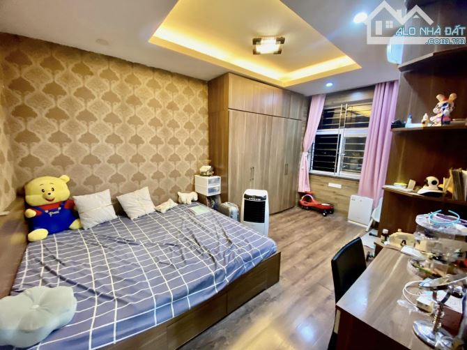 CHỦ BÁN PENHOUSE DUPLEX NAM XALA-HÀ ĐÔNG,245M,FULL NT ĐẲNG CẤP GIÁ 5,9 TỶ - 15