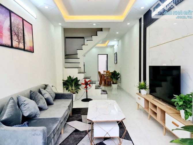 Bán nhà 3 tầng, 4 ngủ, 55m2, ngõ 254 Minh Khai, Hai Bà Trưng, giá bán 7,5 tỷ - 2