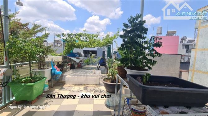 NHÀ B.ÁN - ĐƯỜNG NGUYỄN KIỆM - GIÁP BỆNH VIỆN 175 - CHỈ 5 PHÚT RA SÂN BAY TSN - 3 TẦNG - 2